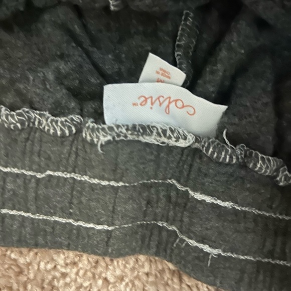 Target COLSIE dark gray cropped hooded sweatshirt and jogger sweatpants set m/l - Picture 5 of 7